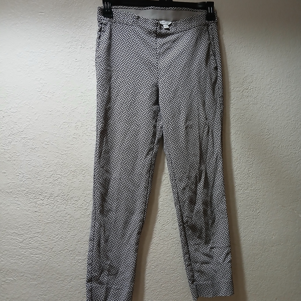 J. Jill Black and White Geometric Women's Pants